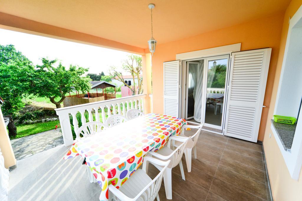 Apartments Valentina Petrčane Dış mekan fotoğraf