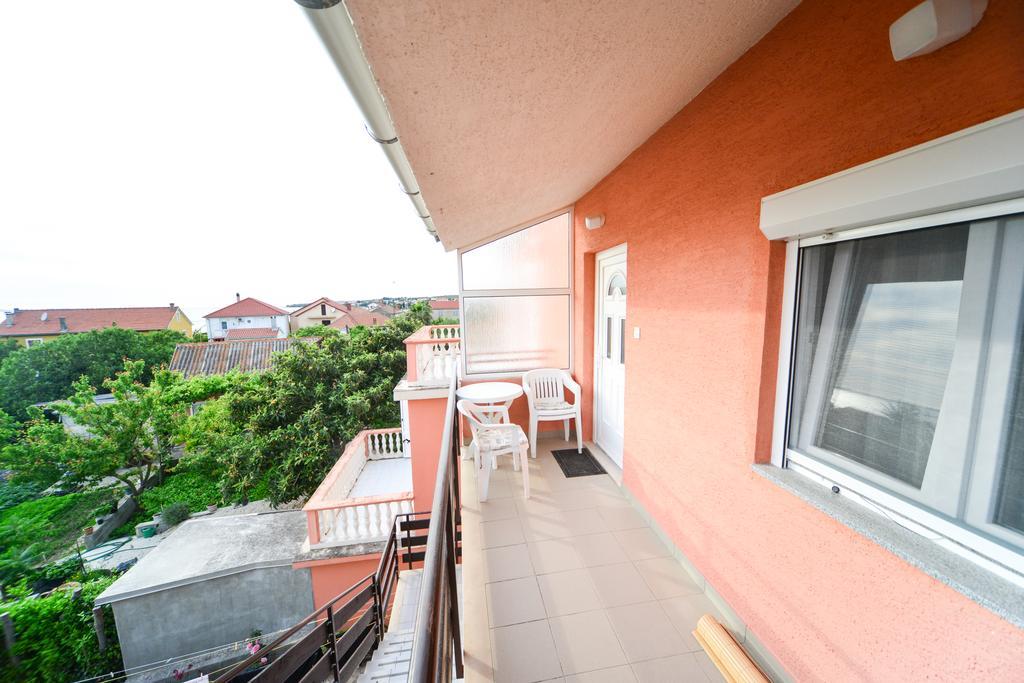 Apartments Valentina Petrčane Dış mekan fotoğraf