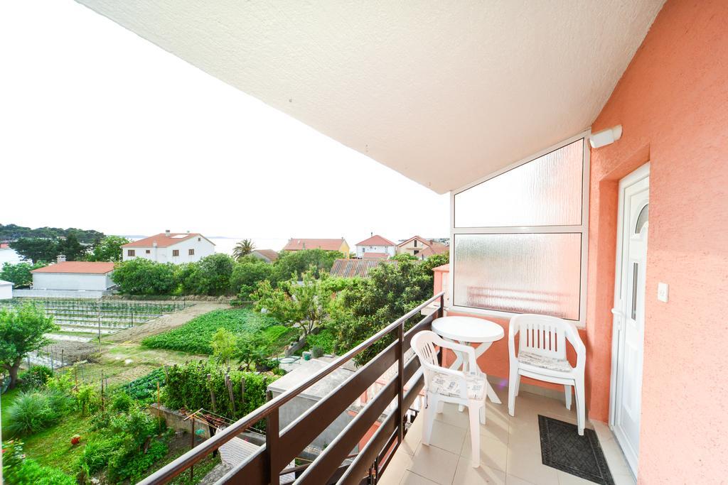 Apartments Valentina Petrčane Dış mekan fotoğraf