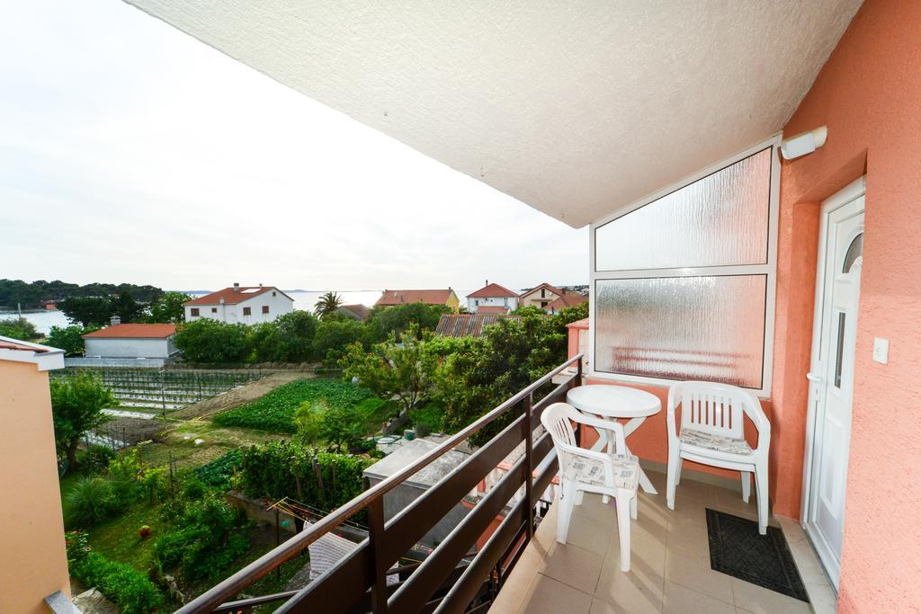 Apartments Valentina Petrčane Dış mekan fotoğraf
