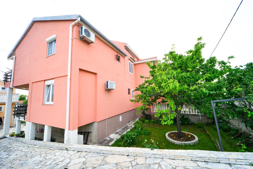 Apartments Valentina Petrčane Dış mekan fotoğraf